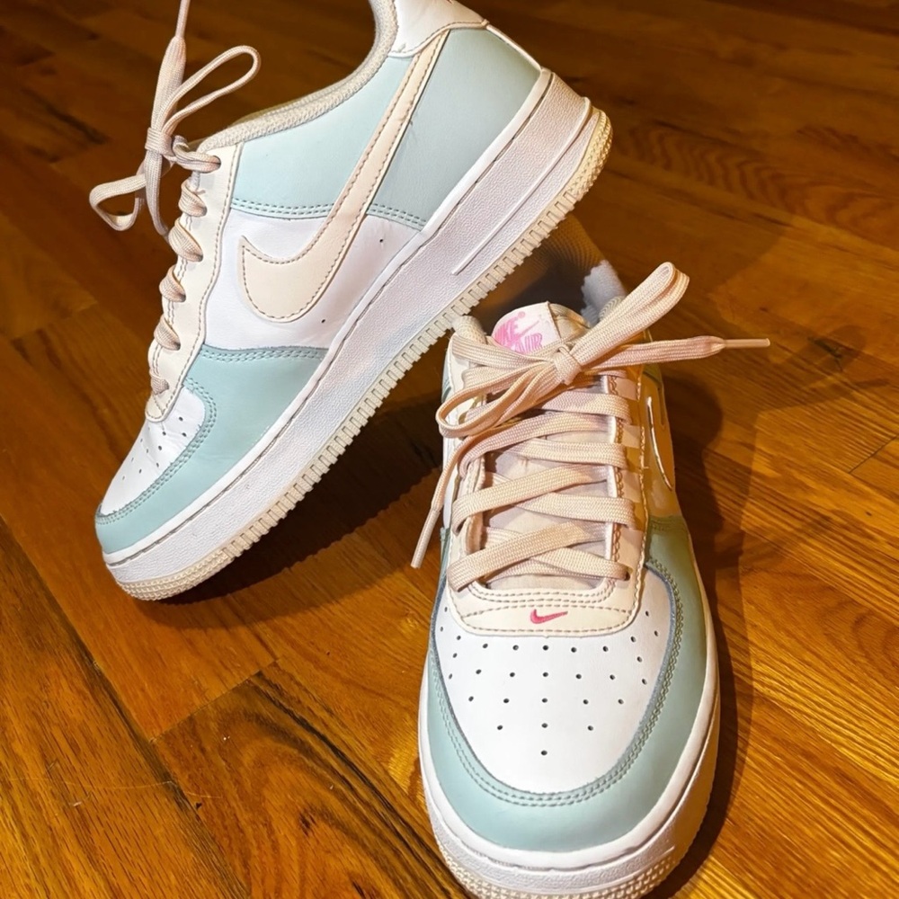 Nike Air Force 1 Low - White, Mint & Pale Pink
